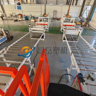2-20 M / Min Speed Plastic Board Machine Single Plate Layers Extrusion Line Type