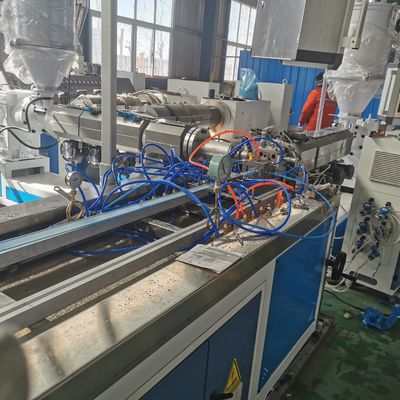 200-250Kg/H PVC Price Label Holder Line Plastic Profile Extrusion Machine For Temperature-Keeping
