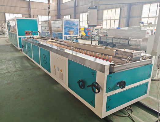 180KG/H-250KG/H UPVC Extrusion Machine Window Door Plastic Profile Extruders