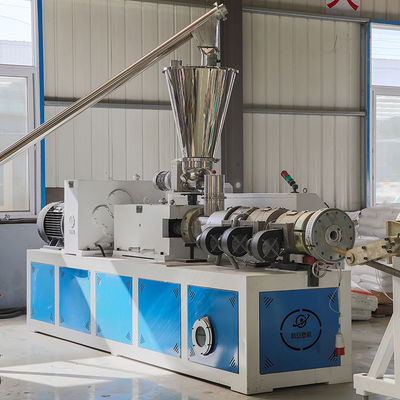Advanced PVC Pipe Extrusion Machine / UPVC Tube Making Machine For Various Tube Diameters And Wall Thickness