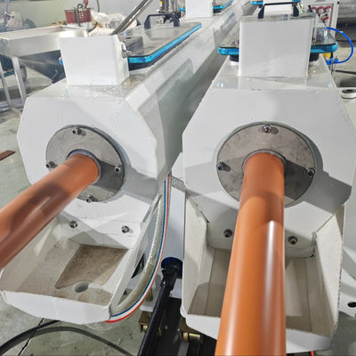 22 1 Screw L/D Ratio Plastic Dual Electric Conduit Pipe Making Machine for CPVC UPVC