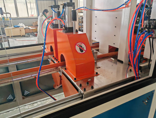 22 1 Screw L/D Ratio Plastic Dual Electric Conduit Pipe Making Machine for CPVC UPVC