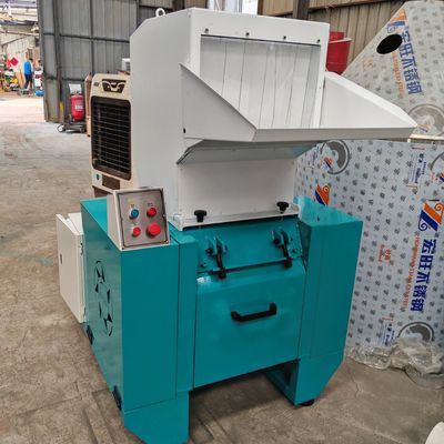 Powerful Plastic Mixer Crusher with WEG/Siemens Motor and ABB/Delta Inverter