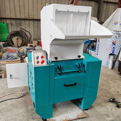 350kg/H-500kg/H PVC Pipe Crusher Machine PMMA PS Plastic Pipe Crusher
