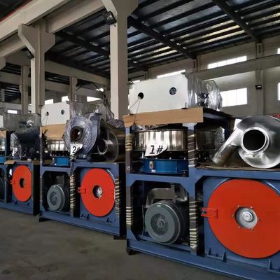 Qingdao Port Loading Plastic Mixer Crusher Pulverizer for PMMA Material