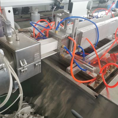 55/120 65/132 Electricity Cable Trunking Machine PVC Trunking Extrusion Line