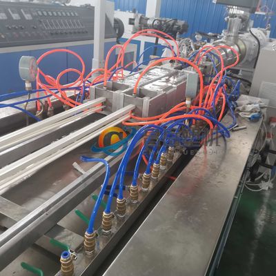 Integral Type Extruder 50Hz UPVC Profile Extrusion Machine for Integral Assembly Structure