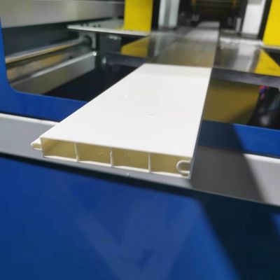 Assembly Structure Integral Type Extruder PVC Profile Extruder Machine for Automatic Production