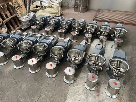 PVC Powder Double Screw Feeder 65/132 Conical Twin Screw Extruder