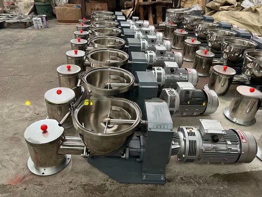 PVC Powder Double Screw Feeder 65/132 Conical Twin Screw Extruder