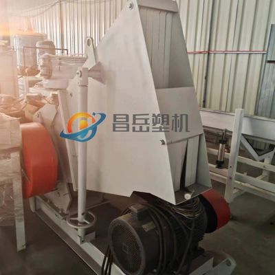 WPC PVC Pipe Crusher 400Kg/H-500Kg/H Plastic Crushing Machine