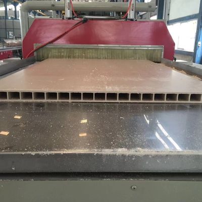 800mm WPC PVC Door Panel Production Line With Formaldehyde-Free Extrusion Machine