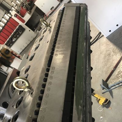200 Kg/H Machine Output Thermoforming PP PE ABS Roll Sheet Production Line Customized