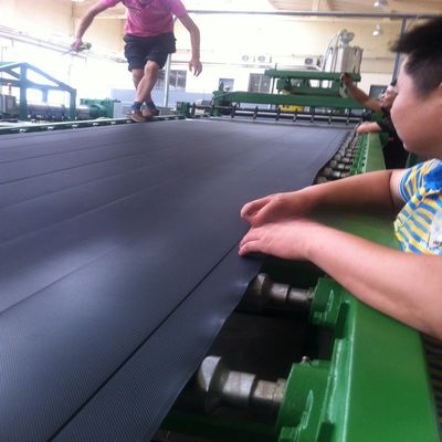 Energy Saving PP PE ABS Sheet/Board Production Line with Deep Screw Structure SJ90