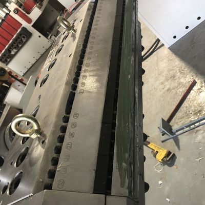 Highly Automated Extrusion Molding Machine for PP PE ABS Sheet/Board Production Line