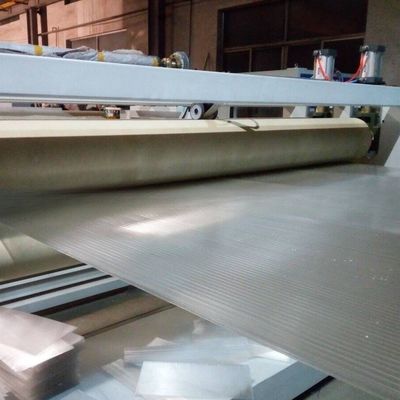 2021 Good Look PP Hollow Sheet/Board Making Machine with Deep Screw Channel Structure