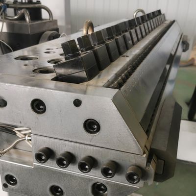 Twin-Screw Manufacturing Processing PP ABS PVC Sheet/Board Production Line with Screw