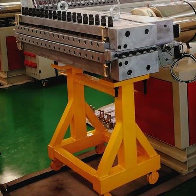 65/132 WPC Foam Board Production Line 600kg/H WPC Extrusion Machine