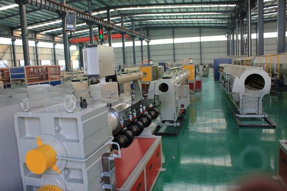 90-315mm HDPE Water Supply Pipe Production Line with Customization and Extruder Size