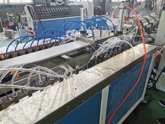 150-200Kg/H PVC Wall Panel Production Line PVC Wall Panel Extrusion Machine