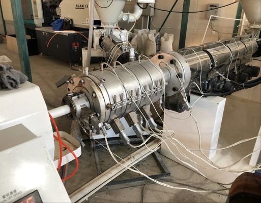 Sj 65/33 Hot and Cold Water Supply PPR Pipe Extrusion Machine with Customization Option