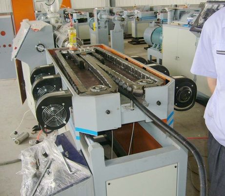 PVC Plastic Single Wall Corrugated Pipe Extruder Machine for Computerized Production