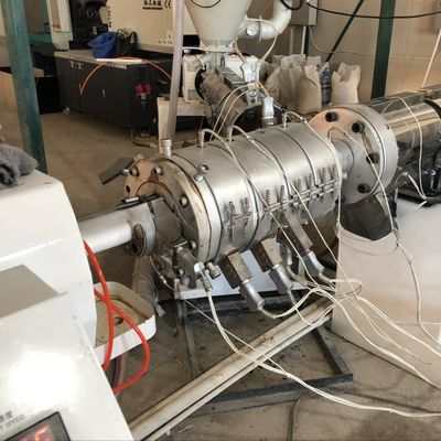 Plastic Processed PE PPR Pipe Production Line with PE Extrusion Molding Machine