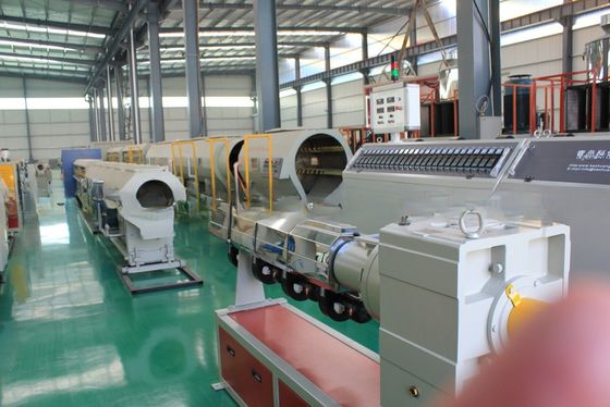 Newly Designed HDPE Water Supply Pipe Extrusion Machine / Production Line 20-110 mm