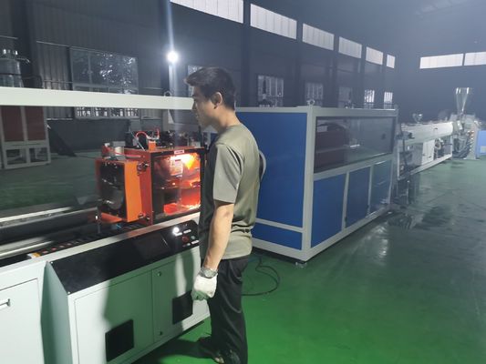 Customized PVC Pipe Cutting Machine 600Kg/H HDPE Pipe Extrusion Line