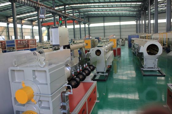 One Feed Plastic Pipe Machine Customized Request for HDPE/PPR Pipe Extrusion Line