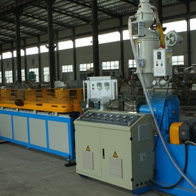 Deep Screw Single-Screw PVC Single Wall Corrugated Pipe Line with Single-Screw Design