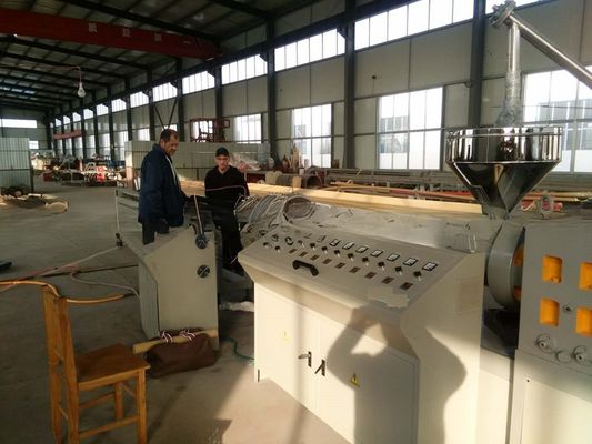 16-630mm PVC CPVC UPVC HDPE PE PP PPR Conduit Pipe Production Line Twin and Single Screw Extruder Extrusion Plastic UHMWPE Pipe Extrusion Production Line