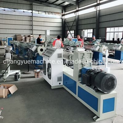 German Technology PPR Tube Extruder Machine with One Feed and Separate Type Assembly