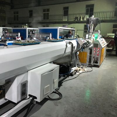 Full Intermeshing Plastic PVC Tube Extruder Line with Deep Screw Channel Structure
