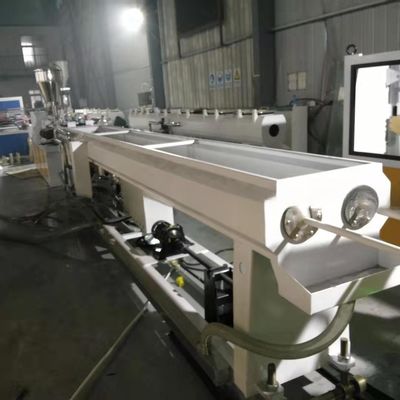 PVC Conbuit Pipe Manufacturing Machine with Separate Type Extruder Assembly Structure