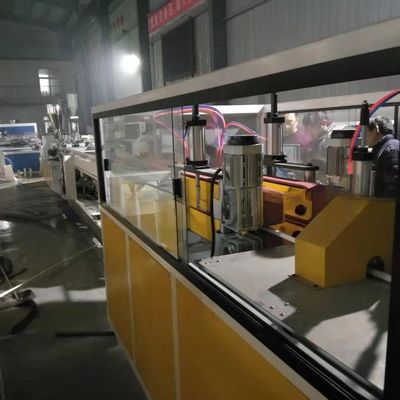 PVC Conbuit Pipe Manufacturing Machine with Separate Type Extruder Assembly Structure