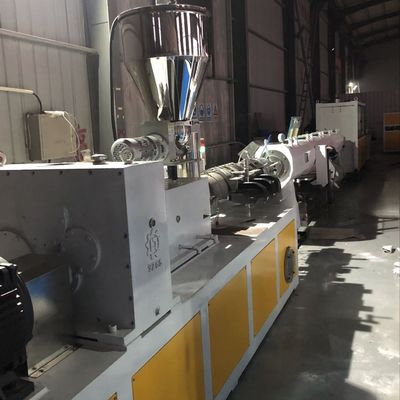 Deep Screw Channel Structure PVC Pipe Extruder Machine with Cost Saving Benefits