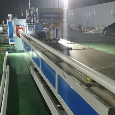 Twin-Screw PVC Drain Pipe Making Machine for 25*1.5*3.5m at Attractive and Reasonable
