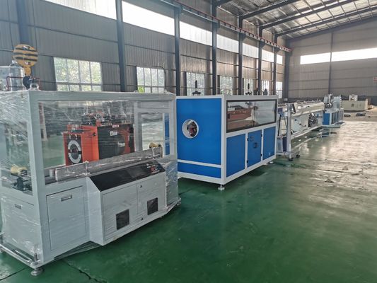 Engerneers to Serve Oversea Water Supply / Drainage PVC Pipe Making Machine Sjsz65/132