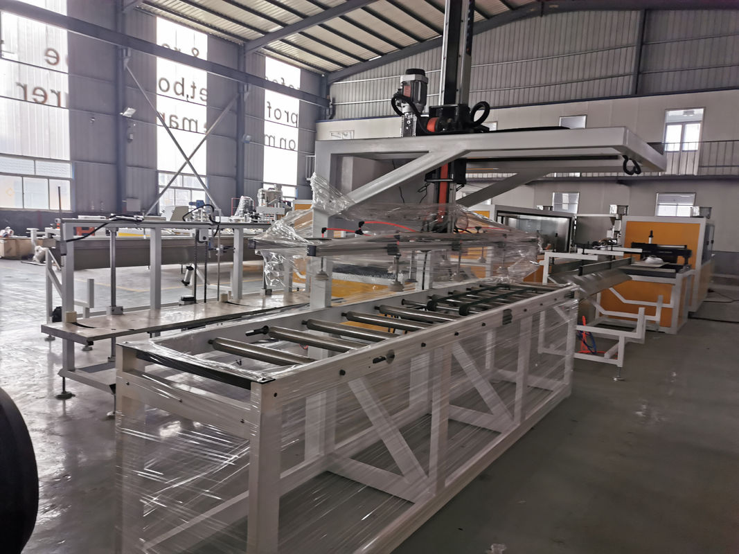 Single Plate Plastic Board Extrusion Line Precise and Consistent Production