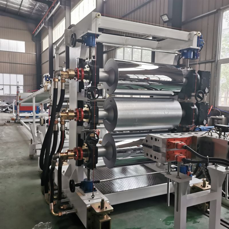 Customizable PVC Roof Tile Line with SJ-50/30 SJSZ-80/156 Power Supply 380V/50Hz